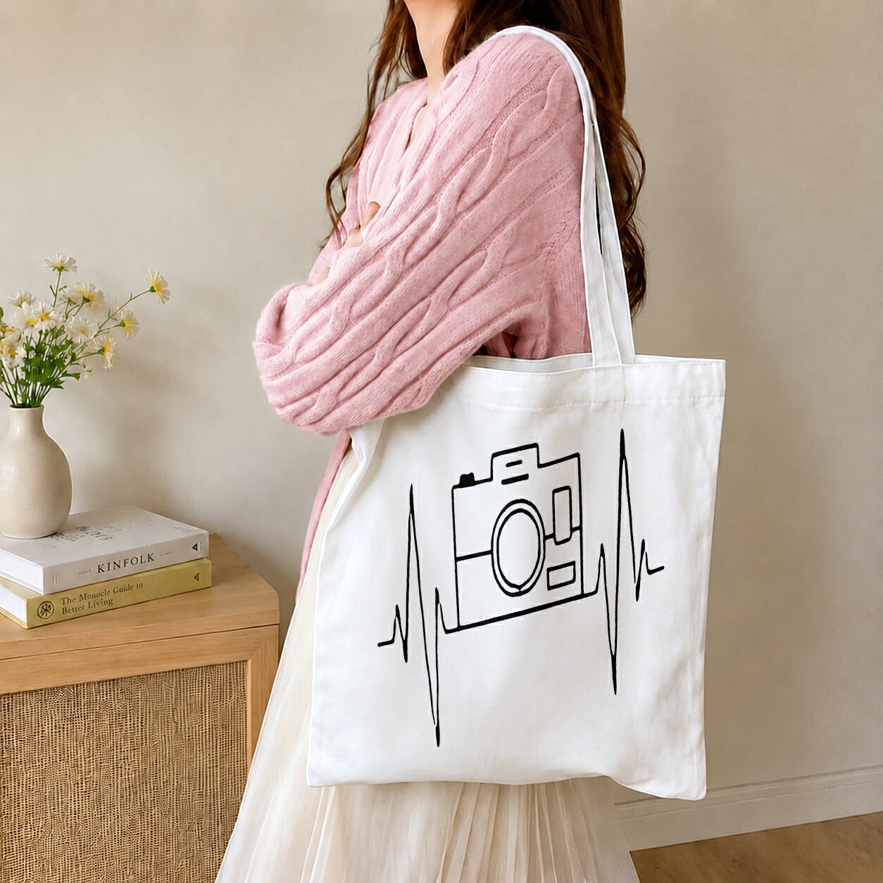◎商品詳細◎ 未使用新品の T シャツです ☆即購入 OK です サイズ：S/M/L/XL/2XL/3XL カラー：ブラック & ホワイト 柄・デザイン：プリント 素材：100% コットン ◎発送・返品詳細◎ 役務又は商品の引き渡し時期：注文確定後 7 日以内に発送いたします。 返品についての特約：ご注文と異なる商品が届いた場合又は商品に欠陥がある場合を除き、返品には応じません。商品到着から 5 日以内にご連絡の上、着払いでご返送ください。 ◎サイズに関して◎ 商品ページに記載のサイズは目安となります。若干の寸法誤差が生じる場合がございますので、あらかじめご理解のうえご注文ください。