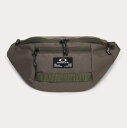 オークリー ウエストバッグ Essential Waist M 7.0 Fw Raven W38cm×H16cm×D9cm 通勤 通学 スポーツ 部活 バッグ ...