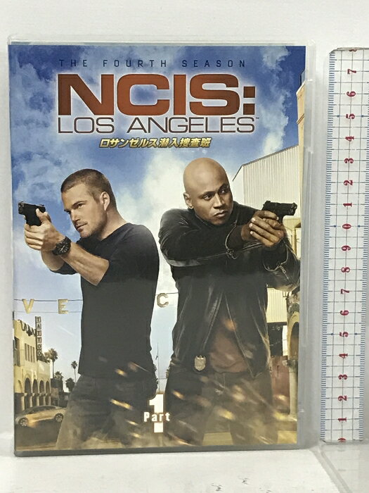 【中古】ロサンゼルス潜入捜査班 NCIS: Los Angeles シーズン4 DVD-BOX Part1 NBCユニバーサル・エンターテイメントジャパン クリス・オドネル 6枚組 DVD　SKU02G-231205013016001-000　jan4988102613280　コンディション中古 - 可　コンディション説明ディスク6枚組です。ディスク・ケースのセット販売です。その他の付属品はないもとのご理解下さい。盤面にスレ、キズ、ケースにスレ、があります。※注意事項※■付録等の付属品がある商品の場合、記載されていない物は『付属なし』とご理解下さい。 ポイント消化 にご利用ください。　送料宅配便コンパクト　商品説明【当店の商品詳細・付属品や状態はコンディション説明でご確認ください。こちらに記載がある場合は書籍本体・内容の説明や元の付属品の説明であり、当店の商品とは異なる場合があります。参考としてご覧ください。】内容紹介LAチームに襲いかかる、史上最大の危機! ?「NCIS」シリーズ最高のアクションが炸裂する!●本家「NCIS」に次ぐ視聴者数! 絶好調のスピンオフ!本家「NCIS ネイビー犯罪捜査班」に次ぎ、全米ドラマ視聴率ランキングで5年連続第2位の圧倒的人気を誇る大ヒット作!全米を席巻する「NCIS」シリーズの勢いは止まらない!●衝撃の展開から始まるシーズン4! チーム解散の危機を回避出来るか!?カレンの逮捕とヘティの辞職という衝撃の幕開けを迎えるシーズン4。NCIS副局長グレンジャーが指揮を執るなか、CIAの横やりでLAチームに存続の危機が!?彼らはこの危機を乗り越えられるのか!?●主役2人の日本語吹替を担当するのは人気声優の森川智之 &amp; 大川 透!カレンの吹替は、トム・クルーズの吹替で知られる森川智之、相棒サムは「鋼の錬金術師」ロイ・マスタング役などの大川 透が担当!二人の軽妙なやり取りにも要注目!●宿敵との対決にサムの妻も登場!?個性豊かな登場人物がドラマを盛り上げる!宿敵の武器商人ジャンヴィエ(クリストファー・ランバート『ハイランダー』・・・　※※※※注意事項※※※※・配送方法は当店指定のものとなります。変更希望の場合は別途追加送料を頂戴します。・送料無料の商品については、当社指定方法のみ無料となります。・商品画像へ、表紙についているステッカーや帯等が映っている場合がありますが、中古品の為付属しない場合がございます。・写真内にある本・DVD・CDなど商品以外のメジャーやライター等のサイズ比較に使用した物、カゴやブックエンド等撮影時に使用した物は付属致しません。コンディション対応表新品未開封又は未使用ほぼ新品新品だがやや汚れがある非常に良い使用されているが非常にきれい良い使用感があるが通読に問題がない可使用感や劣化がある場合がある書き込みがある場合がある付属品欠品している場合がある難あり強い使用感や劣化がある場合がある強い書き込みがある場合がある付属品欠品している場合がある
