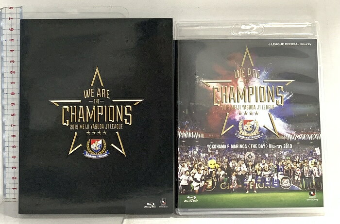 【中古】YOKOHAMA F・MARINOS THE DAY Blu-ray 2019 Data Stadium Blu-ray 3枚組　SKU02X-260130014005001-000　jan　コンディション中古 - 良い　コンディション説明ディスク3枚組です。スリーブケース・ディスク・ケースのセット販売です。その他の付属品はないもとのご理解下さい。盤面は良好です。ケースにスレ、スリーブケースにスレ、ヨレ、があります。※注意事項※■付録等の付属品がある商品の場合、記載されていない物は『付属なし』とご理解下さい。 ポイント消化 にご利用ください。　送料ゆうメール　商品説明【当店の商品詳細・付属品や状態はコンディション説明でご確認ください。こちらに記載がある場合は書籍本体・内容の説明や元の付属品の説明であり、当店の商品とは異なる場合があります。参考としてご覧ください。】　※※※※注意事項※※※※・配送方法は当店指定のものとなります。変更希望の場合は別途追加送料を頂戴します。・送料無料の商品については、当社指定方法のみ無料となります。・商品画像へ、表紙についているステッカーや帯等が映っている場合がありますが、中古品の為付属しない場合がございます。・写真内にある本・DVD・CDなど商品以外のメジャーやライター等のサイズ比較に使用した物、カゴやブックエンド等撮影時に使用した物は付属致しません。コンディション対応表新品未開封又は未使用ほぼ新品新品だがやや汚れがある非常に良い使用されているが非常にきれい良い使用感があるが通読に問題がない可使用感や劣化がある場合がある書き込みがある場合がある付属品欠品している場合がある難あり強い使用感や劣化がある場合がある強い書き込みがある場合がある付属品欠品している場合がある