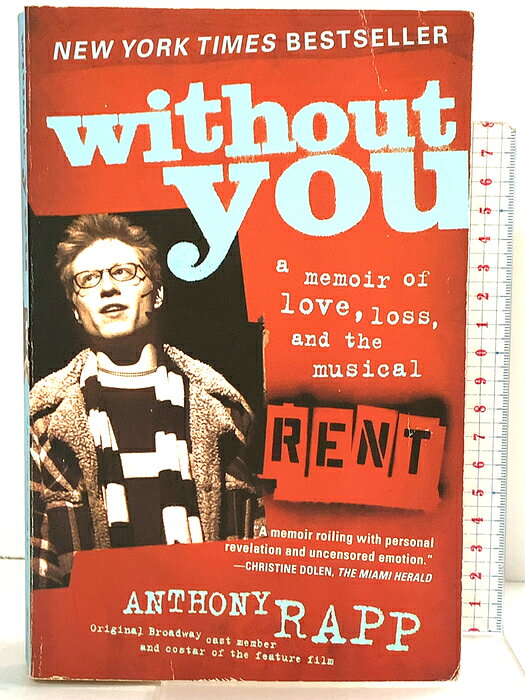 【中古】【洋書】Without You: A Memoir of Love, Loss, and the Musical Rent Simon & Schuster AnthonyRapp　SKU04I-260708004013001-000　jan9780743269773　コンディション中古 - 可　コンディション説明表紙にスレ、ヨレ、ヤケ、傷み、折れ目、天地小口にヤケ、スレ、本にヨレ、ヤケ、があります。本を読むことに支障はございません。※注意事項※■商品・状態はコンディションガイドラインに基づき、判断・出品されております。■付録等の付属品がある商品の場合、記載されていない物は『付属なし』とご理解下さい。※ ポイント消化 にご利用ください。　送料ゆうメール　商品説明【当店の商品詳細・付属品や状態はコンディション説明でご確認ください。こちらに記載がある場合は書籍本体・内容の説明や元の付属品の説明であり、当店の商品とは異なる場合があります。参考としてご覧ください。】The New York Times bestselling memoir of Anthony Rapp, star of Broadway's Pulitzer Prize?winning musical Rent.Anthony Rapp had a special feeling about Jonathan Larson's rock musical Rent as early as his first audition, which won him a starring role as the video artist Mark Cohen. The Pulitzer Prize-winning Rent opened to thunderous acclaim off-Broadway?but even as friends and family were celebrating the show's first success, they were also mourning Jonathan Larson's sudden ・・・　※※※※注意事項※※※※・配送方法は当店指定のものとなります。変更希望の場合は別途追加送料を頂戴します。・送料無料の商品については、当社指定方法のみ無料となります。・商品画像へ、表紙についているステッカーや帯等が映っている場合がありますが、中古品の為付属しない場合がございます。・写真内にある本・DVD・CDなど商品以外のメジャーやライター等のサイズ比較に使用した物、カゴやブックエンド等撮影時に使用した物は付属致しません。コンディション対応表新品未開封又は未使用ほぼ新品新品だがやや汚れがある非常に良い使用されているが非常にきれい良い使用感があるが通読に問題がない可使用感や劣化がある場合がある書き込みがある場合がある付属品欠品している場合がある難あり強い使用感や劣化がある場合がある強い書き込みがある場合がある付属品欠品している場合がある