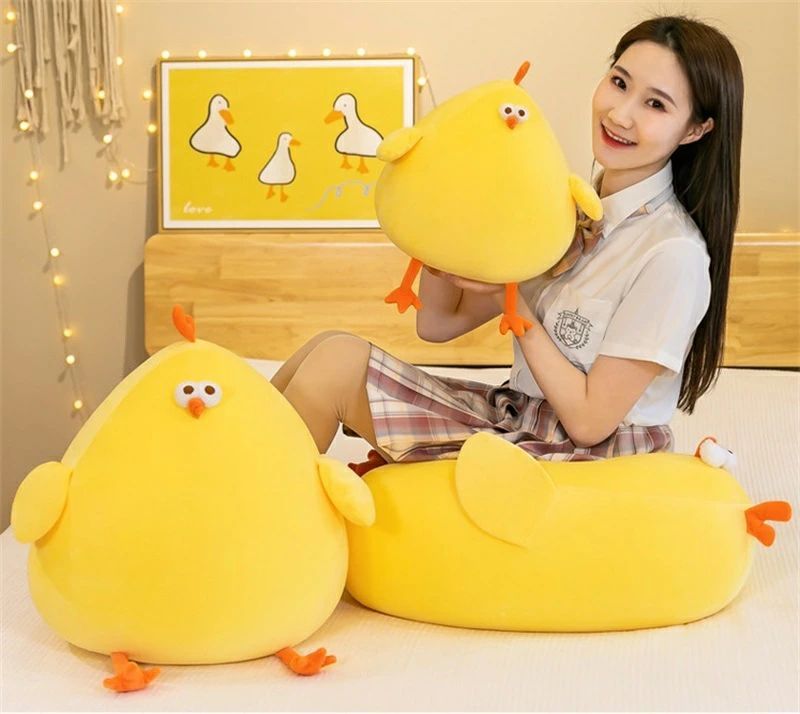 RSショップ楽天市場店のひよこ ぬいぐるみ ニワトリ 癒し 添い寝枕 ふわふわ かわいい 抱き心地いい 柔らかい でかい 抱き枕 かわいい 女の子 可愛い プレゼン｜アングル3