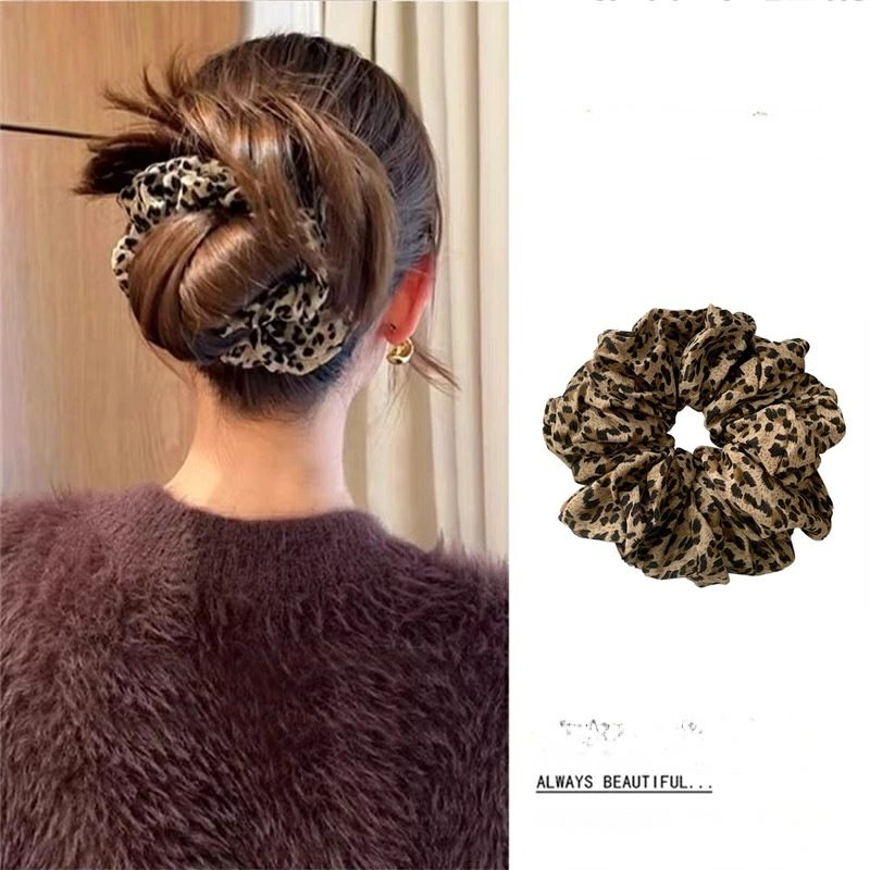 シュシュ ヘアゴム ヘアアクセサリー 大きめ 特大 豹柄 韓国風 まとめ髪 低めポニー おしゃれ デート 大人 レディース 布製 手編み かわ