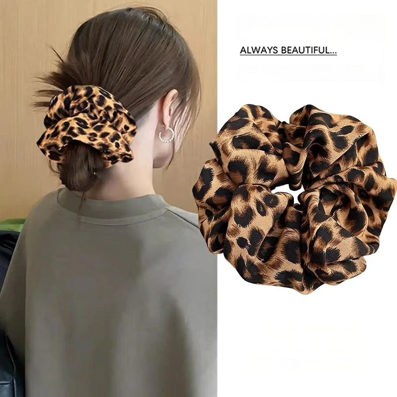 ヘアゴム シュシュ リボン 豹紋 レオパード 手編み ハンドメイド 高弾力 跡がつかない 低めお団子 大人可愛い おしゃれ フォーマル 結婚
