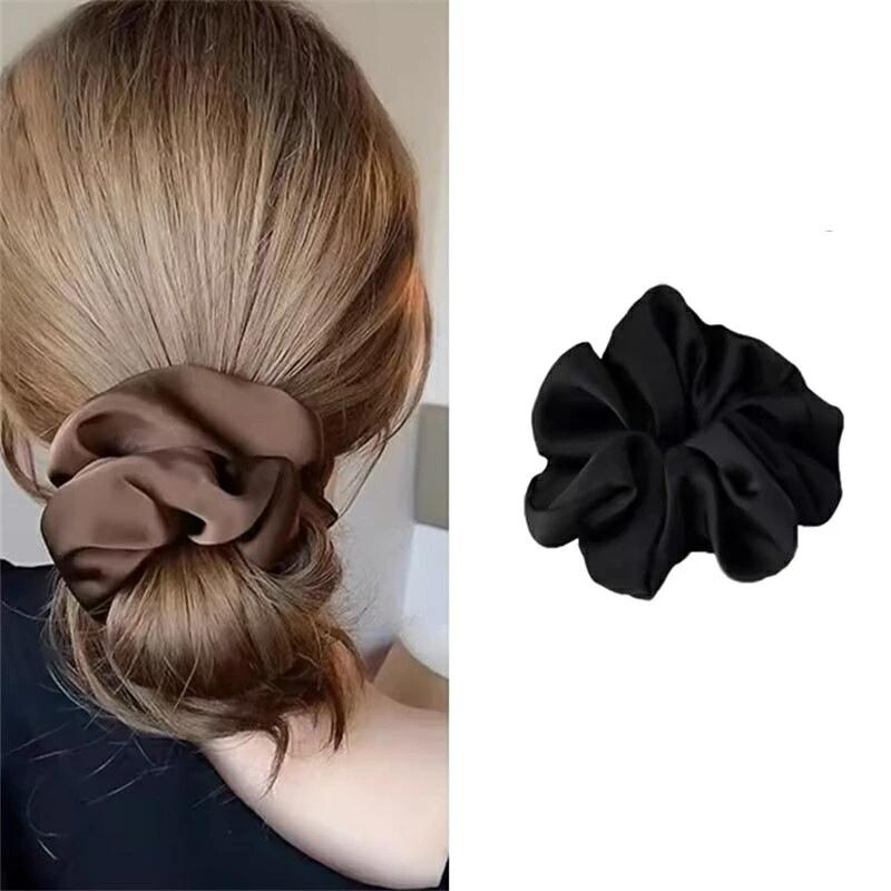 Rakuten - シュシュ ヘアゴム 髪留め ヘアアクセサリー レディース サテン 大人可愛い 上品 ブラック 大きめ ゆったり 韓国風 手編み シンプル オ