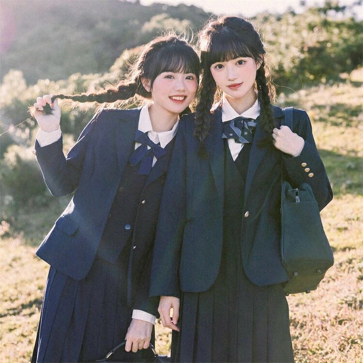 樂天商城 - なんちゃって制服 卒業式 小学校女子 フォーマル 4点セット 入学式 スーツ 女の子 制服 ブレザー スーツ 女子 卒服 中学生 高校生 レデ