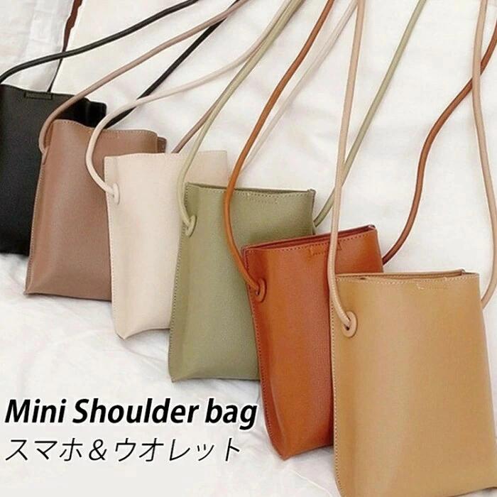商品名 スマホショルダー材質 PU機能 ワンショルダ/斜め掛け肩ひもの長さ 112cm（調節不可能）製造国 中国検索キーワード 【在庫あり】スマホポシェット お財布ショルダー ショルダー/ウォレットバッグ お財布バッグ スマホショルダー ミニショルダーバッグ レディース バッグ スマホポーチ 縦型 斜めがけ 携帯バッグ 女性 オシャレ ファッション 便利 シンプル デート 通勤 通学 送料無料注意点 【色?サイズについて】 ◆商品写真はできる限り実物の色に近づけるよう徹底しておりますが、 お使いのモニター設定、お部屋の照明等により実際の商品と色味が異なる場合がございます。 ◆サイズの測り方はスタッフ間で統一しておりますが、若干の誤差(約2～3cm前後)が生じる場合がございます。 【商品について】 ◆生産時期により、色?サイズ?デザインが多少が異なる場合がございます。あらかじめ御了承下さい。 ◆ご存知の通り海外の工場での縫製は日本の工場と比べますと、細かい点で雑に見えるものがございます。不良品ではありません。納期について ◆注文個数によりお届け日が変わることがあります。至急の場合、予め使用希望日をご連絡ください。 ◆天候や交通事情等の都合により配送期間は前後いたします。予めご承知下さいませ。在庫について ◆当店は複数店舗で在庫を共有しております。偶々ご注文を頂いた時点では販売中と 表示されていた商品でも、在庫切れとなる場合がございます。その場合、その旨をメールにてご連絡後、ご注文をキャンセルさせていただくことになります。その際には、ご理解賜りますよう申し上げます。返品?交換について ◆返品?交換の場合、未使用の商品のみ到着日から7日以内にご連絡頂ければ、対応させて頂きます。万が一お届け商品がご注文内容と異なったり、欠陥、汚損があった場合、交換、もしくは返金させて頂きます。商品名 スマホショルダー材質 PU機能 ワンショルダ/斜め掛け肩ひもの長さ 112cm（調節不可能）製造国 中国検索キーワード 【在庫あり】スマホポシェット お財布ショルダー ショルダー/ウォレットバッグ お財布バッグ スマホショルダー ミニショルダーバッグ レディース バッグ スマホポーチ 縦型 斜めがけ 携帯バッグ 女性 オシャレ ファッション 便利 シンプル デート 通勤 通学 送料無料注意点 【色?サイズについて】 ◆商品写真はできる限り実物の色に近づけるよう徹底しておりますが、 お使いのモニター設定、お部屋の照明等により実際の商品と色味が異なる場合がございます。 ◆サイズの測り方はスタッフ間で統一しておりますが、若干の誤差(約2～3cm前後)が生じる場合がございます。 【商品について】 ◆生産時期により、色?サイズ?デザインが多少が異なる場合がございます。あらかじめ御了承下さい。 ◆ご存知の通り海外の工場での縫製は日本の工場と比べますと、細かい点で雑に見えるものがございます。不良品ではありません。納期について ◆注文個数によりお届け日が変わることがあります。至急の場合、予め使用希望日をご連絡ください。 ◆天候や交通事情等の都合により配送期間は前後いたします。予めご承知下さいませ。在庫について ◆当店は複数店舗で在庫を共有しております。偶々ご注文を頂いた時点では販売中と 表示されていた商品でも、在庫切れとなる場合がございます。その場合、その旨をメールにてご連絡後、ご注文をキャンセルさせていただくことになります。その際には、ご理解賜りますよう申し上げます。返品?交換について ◆返品?交換の場合、未使用の商品のみ到着日から7日以内にご連絡頂ければ、対応させて頂きます。万が一お届け商品がご注文内容と異なったり、欠陥、汚損があった場合、交換、もしくは返金させて頂きます。商品名 スマホショルダー材質 PU機能 ワンショルダ/斜め掛け肩ひもの長さ 112cm（調節不可能）製造国 中国検索キーワード 【在庫あり】スマホポシェット お財布ショルダー ショルダー/ウォレットバッグ お財布バッグ スマホショルダー ミニショルダーバッグ レディース バッグ スマホポーチ 縦型 斜めがけ 携帯バッグ 女性 オシャレ ファッション 便利 シンプル デート 通勤 通学 送料無料注意点 【色?サイズについて】 ◆商品写真はできる限り実物の色に近づけるよう徹底しておりますが、 お使いのモニター設定、お部屋の照明等により実際の商品と色味が異なる場合がございます。 ◆サイズの測り方はスタッフ間で統一しておりますが、若干の誤差(約2～3cm前後)が生じる場合がございます。 【商品について】 ◆生産時期により、色?サイズ?デザインが多少が異なる場合がございます。あらかじめ御了承下さい。 ◆ご存知の通り海外の工場での縫製は日本の工場と比べますと、細かい点で雑に見えるものがございます。不良品ではありません。納期について ◆注文個数によりお届け日が変わることがあります。至急の場合、予め使用希望日をご連絡ください。 ◆天候や交通事情等の都合により配送期間は前後いたします。予めご承知下さいませ。在庫について ◆当店は複数店舗で在庫を共有しております。偶々ご注文を頂いた時点では販売中と 表示されていた商品でも、在庫切れとなる場合がございます。その場合、その旨をメールにてご連絡後、ご注文をキャンセルさせていただくことになります。その際には、ご理解賜りますよう申し上げます。返品?交換について ◆返品?交換の場合、未使用の商品のみ到着日から7日以内にご連絡頂ければ、対応させて頂きます。万が一お届け商品がご注文内容と異なったり、欠陥、汚損があった場合、交換、もしくは返金させて頂きます。商品名 スマホショルダー材質 PU機能 ワンショルダ/斜め掛け肩ひもの長さ 112cm（調節不可能）製造国 中国検索キーワード 【在庫あり】スマホポシェット お財布ショルダー ショルダー/ウォレットバッグ お財布バッグ スマホショルダー ミニショルダーバッグ レディース バッグ スマホポーチ 縦型 斜めがけ 携帯バッグ 女性 オシャレ ファッション 便利 シンプル デート 通勤 通学 送料無料注意点 【色?サイズについて】 ◆商品写真はできる限り実物の色に近づけるよう徹底しておりますが、 お使いのモニター設定、お部屋の照明等により実際の商品と色味が異なる場合がございます。 ◆サイズの測り方はスタッフ間で統一しておりますが、若干の誤差(約2～3cm前後)が生じる場合がございます。 【商品について】 ◆生産時期により、色?サイズ?デザインが多少が異なる場合がございます。あらかじめ御了承下さい。 ◆ご存知の通り海外の工場での縫製は日本の工場と比べますと、細かい点で雑に見えるものがございます。不良品ではありません。納期について ◆注文個数によりお届け日が変わることがあります。至急の場合、予め使用希望日をご連絡ください。 ◆天候や交通事情等の都合により配送期間は前後いたします。予めご承知下さいませ。在庫について ◆当店は複数店舗で在庫を共有しております。偶々ご注文を頂いた時点では販売中と 表示されていた商品でも、在庫切れとなる場合がございます。その場合、その旨をメールにてご連絡後、ご注文をキャンセルさせていただくことになります。その際には、ご理解賜りますよう申し上げます。返品?交換について ◆返品?交換の場合、未使用の商品のみ到着日から7日以内にご連絡頂ければ、対応させて頂きます。万が一お届け商品がご注文内容と異なったり、欠陥、汚損があった場合、交換、もしくは返金させて頂きます。