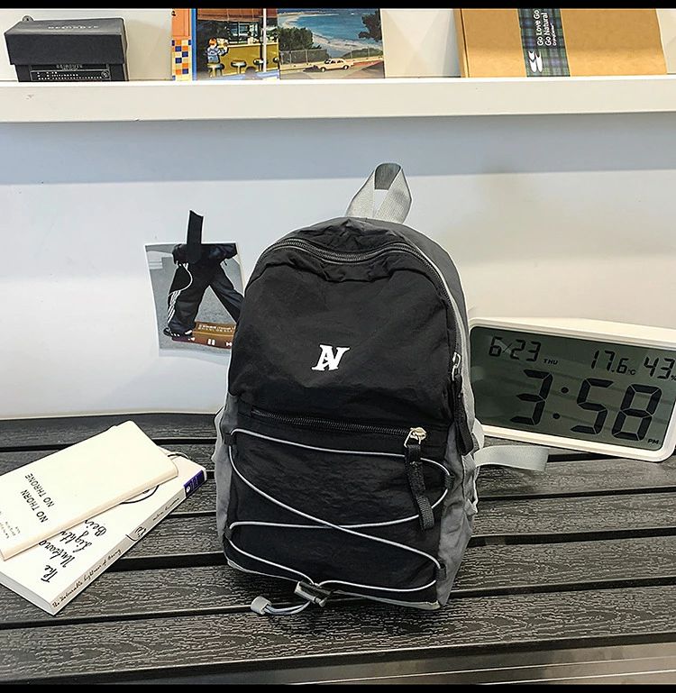 日??スポーツ登山リュックサック通勤通学大容量バグ