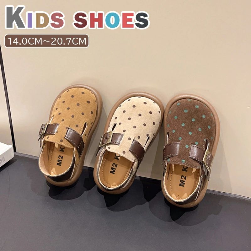 商品規格： ●商品名：キッズ サンダル ●カラー：ベージュ、ブラウン、カーキ ●サイズ： インナー表記23-34(シューズ内側実寸約14-20.7cm) サイズは0.3-0.5cm程度の誤差があります、ご容赦下さいませ。 内寸→足の実寸+1cm 足の甲が高い、幅広い方はワンサイズ上に選択してください。 ※表記寸法と実寸値とは多少誤差があり、ご容赦くださいませ ●セット内容: シューズ単品 ●生産国: 中国 注意事項： ※サイズ表記は手作業なので、 実物と若干の誤差が生じる場合があります。 ※縫製品につき、生地を織る際の糸の継ぎ目や多少のほつれ、糸が出る、シワ・折り目、製造時の汚れ・シミなどが生じる場合がございます。 ※モニターの発色具合によって実際の物と異なる場合がございます。 洗濯の際は色落ちの可能性がありますので単品手洗いでお願いいたします。 ※メーカーの都合により、細部のデザイン．素材等が予告なく変更される場合が御座います。