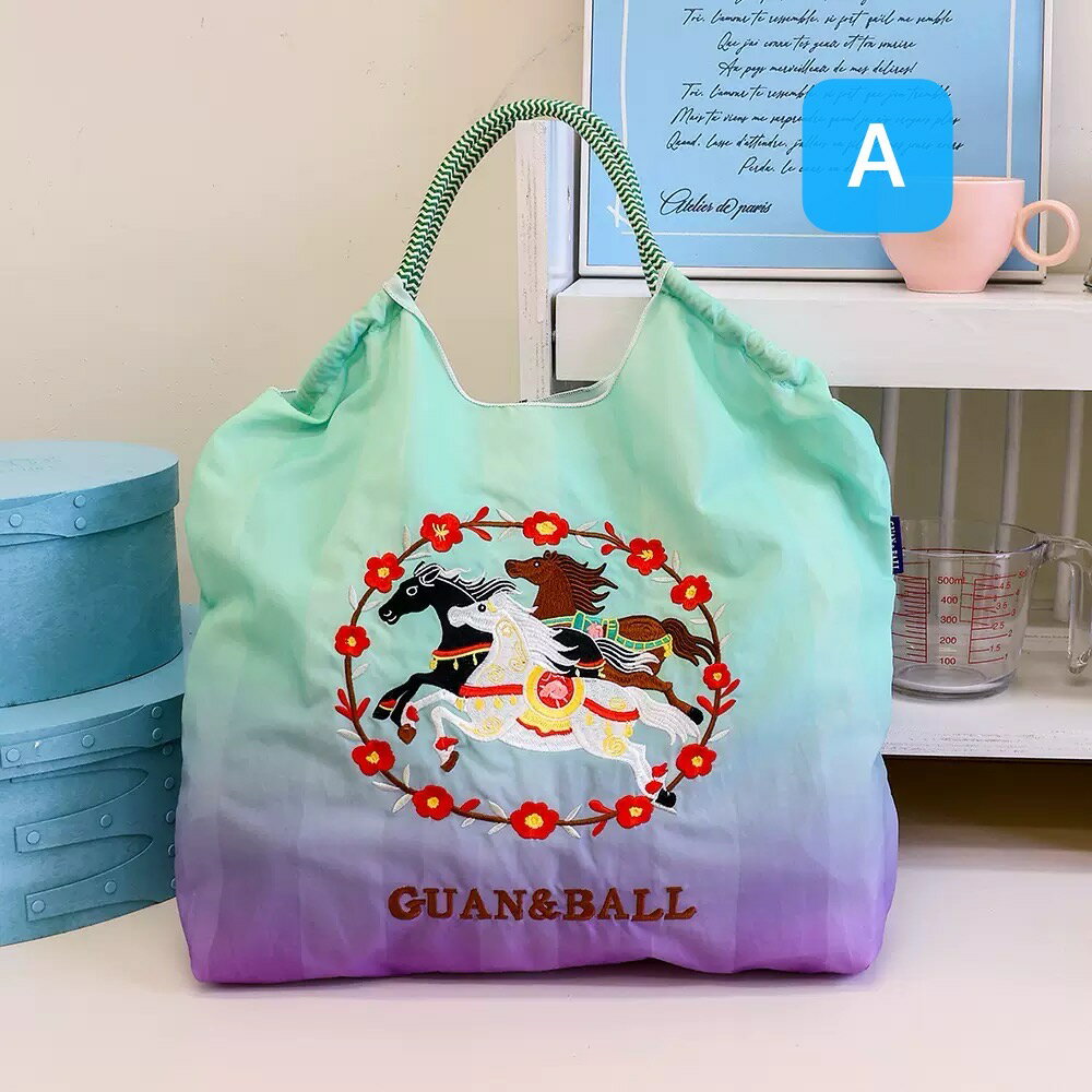 Rakuten - 刺繍 馬 ホース カルーセル メリーゴーランド 花柄 エコバッグ M/Lサイズ キャンバス 帆布バッグ 大容量 トートバッグ ナイロン 手提げバッグ 斜め掛けバッグ