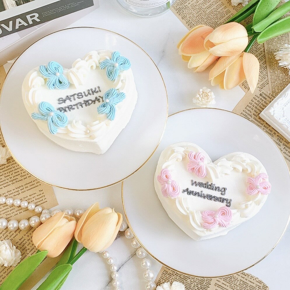 《ハート型/選べる9色&お好きなメッセージ》ハート型ホイップリボンセンイルケーキ(ホワイト) 5号(15cm)3〜5名様向け 誕生日ケーキ ハート おしゃれ お...