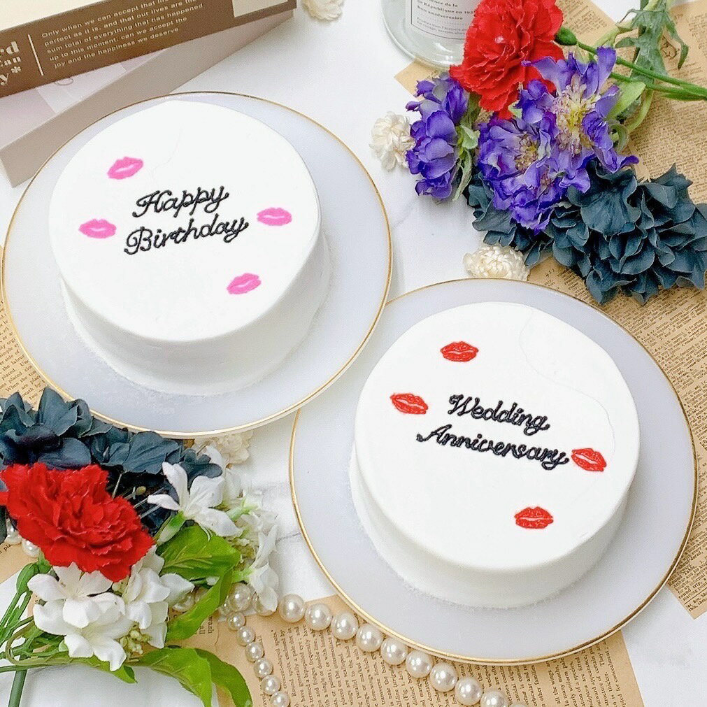 《選べる9色&お好きなメッセージ》リップ散りばめセンイルケーキ 3号(9m)1〜2名様向け 誕生日ケーキ 夏 おしゃれ お祝い 記念日 インスタ映え 推し活 ス...