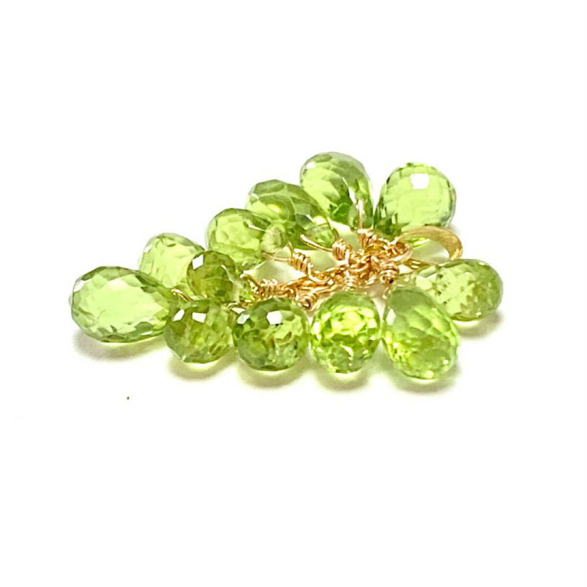 【Rvaru】 《特価品》K18 ペリドット トップ ドロップ フラワーバンチタイプ ペンダントトップ K18YG 18金イエローゴールド ネックレストップ 誕生石 天然石 18K 人気 ギフト 誕生日 バースデー プレゼント 結婚記念日 お祝い クリスマス ホワイトデー 母の日 彼女 妻 贈り物