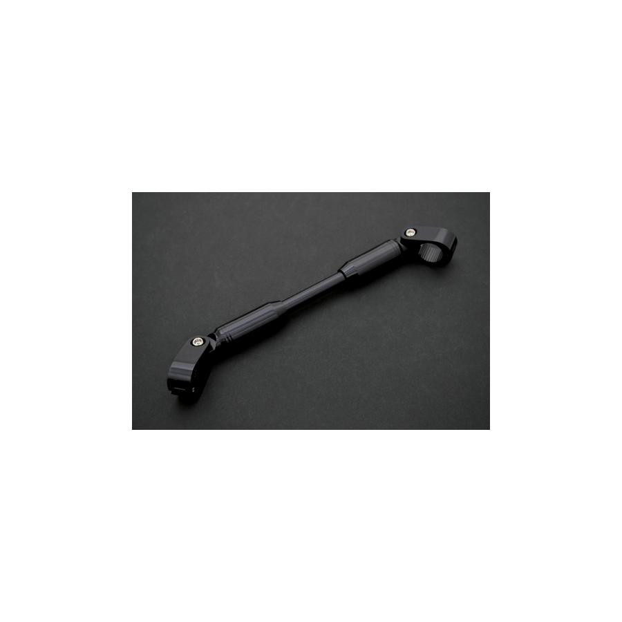 メーカー名：アルキャンハンズメーカー品番：F00026F販売備考：260mm-320mmまで調整可能色[カラー]：ブラック材質[素材]：アルミニウム備考：対応ハンドル径Φ22.2、ピッチ調整範囲200mm-260mm特記事項：伸縮自在のアジャスタブルハンドルブレース。クランプ部の穴の中心から中心までで200mm-260mmまで調節可能。センターバーがΦ22．2mmのハンドル径なので、ドリンクホルダーやETC取付ステーが装着可能。◆伸縮自在のアジャスタブルハンドルブレース（クランプ部の穴の中心から中心までで、260mm〜320mmまで調節可能）◆ハンドル径：22．2φ用◆センターバーが22．2mmのハンドル径なので、ドリンクホルダーやETC取付ステーが装着可能◆アルミ製・アルマイト仕上げ