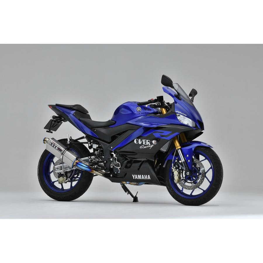 メーカー名：オーヴァーレーシングメーカー品番：25-351-01適合情報：ヤマハ[YAMAHA] YZF-R25 19材質[素材]：エキゾーストパイプ：チタン　テールパイプ：チタン　サイレンサー：チタンサイズ：エキゾーストパイプ：Φ35-50.8　テールパイプ：Φ60.5　サイレンサー：TT-F 350mmSTD重量[キログラム]：7.9重量[キログラム]：3.6音量[デシベル]：(近接) 94/ (加速) 80タイプ：フルエキゾーストJMCA：政府認証品（対応型式：2BK-RG43J)集合方式：2-1ドレンボルト：○オイルフィルター：○タンデム：○備考：※ガスケットは基本的には不要。必要であれば液ガスを使用下さい2019/07/03メーカーサイトより転載　（情報はメーカーにて更新されている場合があります）YZF−R25(18)(19-)対応フルエキゾーストマフラーが登場。新型(2019年モデル)のR25に合わせてエキパイ、テールのすべてを完全新開発。サイレンサーは定番のTT-Formula を採用。エキパイはフルチタンで作り上げ管長やエキマニ部分を等長に仕上げることによって車両の性能を引き上げました。マフラー重量を純正の半分以下に抑え軽量化も期待できます。ワインディングや街乗り、ツーリングどんな走り方でも楽しんで頂けます。新型のR25(19-)で完全新規開発を行い、大型のサイレンサーを使用することでビッグバイクの様な迫力感のあるスタイリングに。フルエキゾースト2-1マフラーチタンエキパイ:φ35-50.8チタンテールパイプ:φ60.5チタンサイレンサー:TT-Formula 350mm音量:94db(近接)/80db(加速)重量:3.6kg(STD7.9kg)政府認証品マフラー(対応型式:2BK-RG43J)ドレン:○フィルター:○タンデム:○