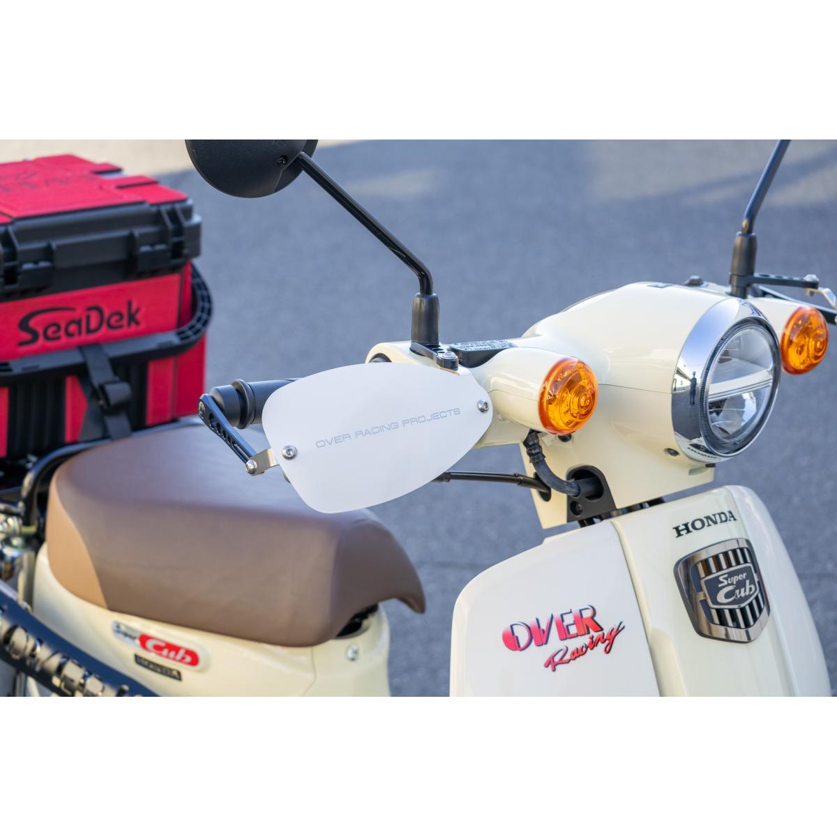 Rakuten - OVER RACING (オーバーレーシング) ナックルガード ホワイトxブラック SUPER CUB110 57-126-07WB