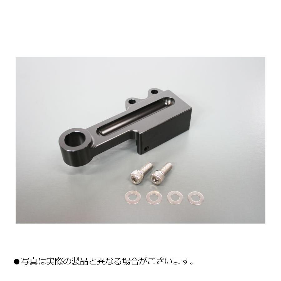 メーカー名：アクティブ メーカー品番：1470068B 販売備考：シャフト径25mm　スタンダードローター径&BREMBO 40mmピッチ左用4POTキャリパーに対応します。 適合情報：適応車両 ：HARLEY SPORTSTER 883/1200 05-07商品説明・取扱注意事項 ：●brembo 40mm左用/スタンダードローター径対応●キャリパー取付位置・ノーマル 上・Active製 上●対応キャリパー brembo 4POT 40mm 左側●ノーマルローター外径 φ292●パッド切削加工なし●ノーマルマスター径 φ14※装着にはブレーキホースの交換が必要です。商品概要等 ：ハーレー用。brembo製40mmピッチの4POTキャリパーをリアに装着できるサポートです。