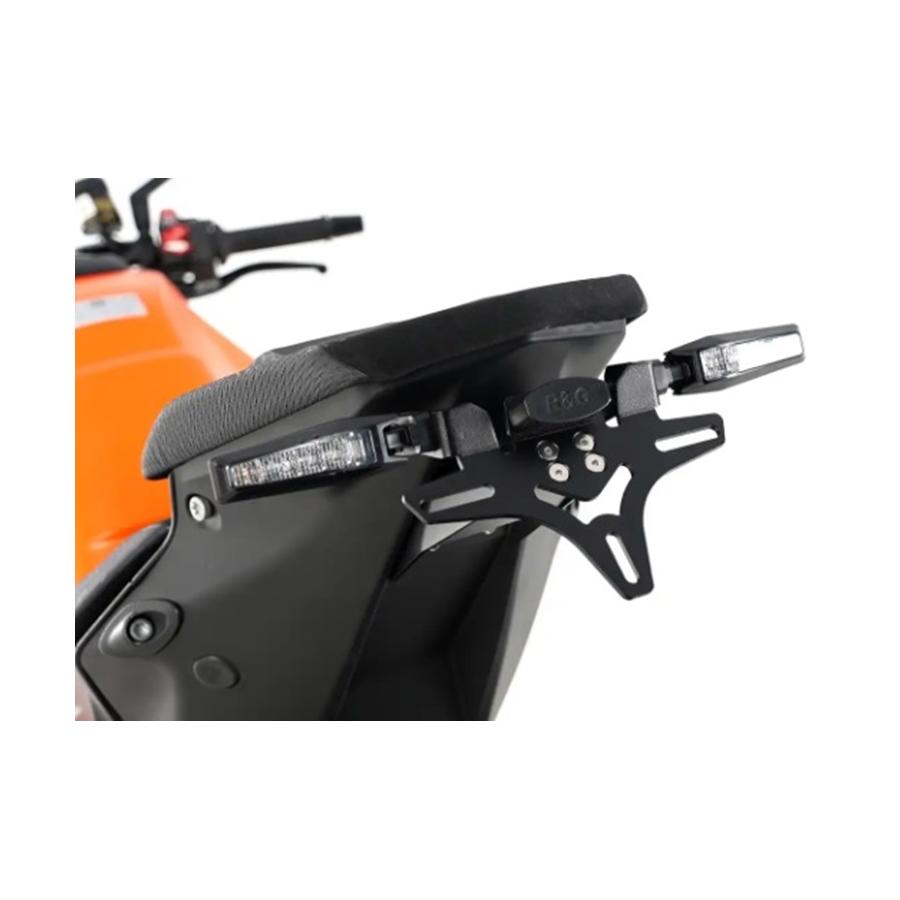 R&G (アールアンドジー ) Licence Plate Holders:ブラック 1390 SuperDuke R/R Evo/ 990Duke RG-LP0374BK