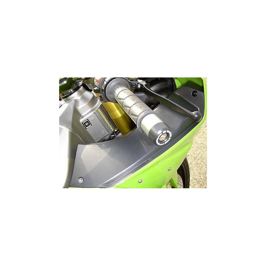 メーカー名：アールアンドジー メーカー品番：RG-BE0001BK 販売備考：キャンセル不可商品です。 適合情報： カワサキ[KAWASAKI] ZX-12R カワサキ[KAWASAKI] ZX-9R カワサキ[KAWASAKI] ZX-6R/RR ZX-6R カワサキ[KAWASAKI] ZX-6R ABS [ZX636F] 13- 色[カラー]：ブラック 備考：キャンセル不可商品 ※取り付け、組み立ては信頼のおける整備士にご依頼下さい。 ※取り付けに関しては車体へ追加工が必要な場合があります。