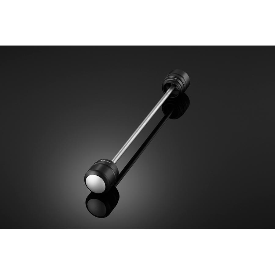 メーカー名：バイカーズメーカー品番：K0404-SLVバイカーズとは、タイ王国でアルミビレットパーツを製造するアクセサリーメーカーです。独創的なデザインと美しいカラー配色を重視し、品質はタイブランドの中でもトップクラス。豊富なカラーバリエーションの中からお好みの一品をお選び頂けます。販売備考：参考納期に表示されている日付は現地メーカーに在庫が有り、これから取寄せた場合の参考納期となります。　カラーによって納期が大幅に変動しますので、納期変更の際は予めご容赦下さい。適合情報：カワサキ[KAWASAKI] Z900RS [ZR900C] 18-22カワサキ[KAWASAKI] Z900 [2BL-Z900B] 18-24色[カラー]：シルバー材質[素材]：アルミ、ステンレス、樹脂型番：K0404