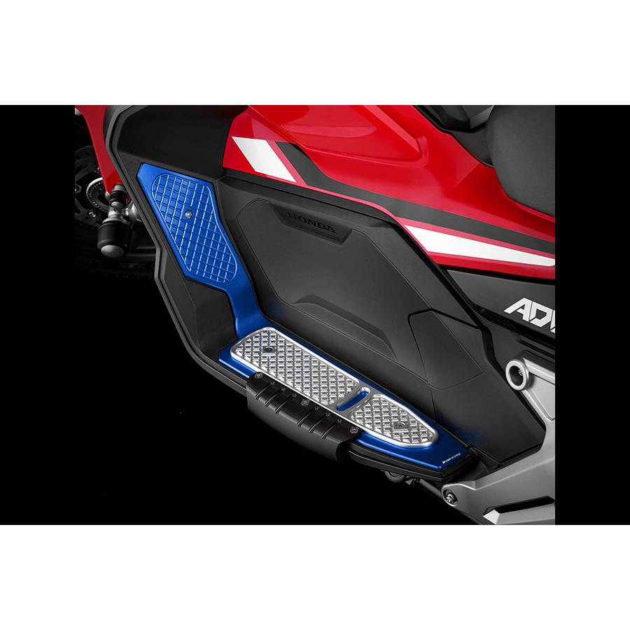 BIKERS (�Х�������) �ե����ѥͥ� �ե����ܡ��� �֥롼/����С� ADV150 H0718-BLU-SLV