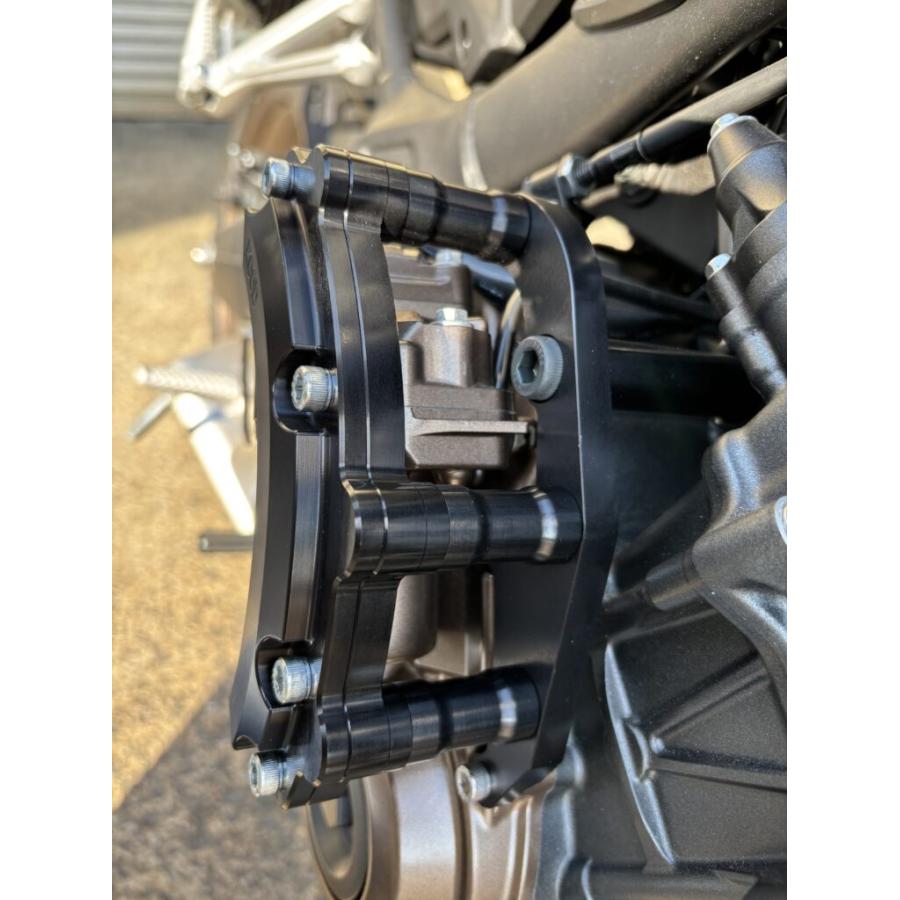 ХѡġʡСޡ㤨֥ EåС ( ֥å CB650R/CBR650R Eå H-ECCV-1-BKפβǤʤ39,930ߤˤʤޤ