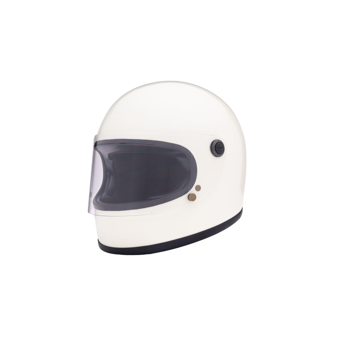 メーカー名：ジーロットメーカー品番：NVC0017/Lカタログ品番：P110-1475NV RoadRacer2（NVロードレーサー2）本物のカーボンを採用したビンテージフルフェイスを大胆にビンテージホワイトにペイントしたモデル。帽体はカーボン+ファイバーグラスを使用したハイブリッド製法でリーズナブルなプライスを実現。2型からインジェクション成形のシールドを採用し、より風の進入を防ぐ設計に。内装はベルトサポートまで脱着可能とし、センターパッド、チークパッド、ネックパッドまで含むフル脱着式に改良しました。販売備考：規格:SG 重量:約1,250g 帽体:ツヤありクリア仕上げ 内装色:ブラック ※あご紐ベルトブラック規格表示：SG色[カラー]：ホワイト/ブラックサイズ：Lサイズ（59〜60cm）重量[グラム]：1250材質[素材]：カーボン/FRP幅：257高さ：254奥行(引き)：312