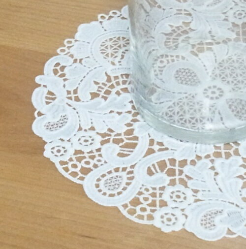 テーブルセンター　ドイリー　花瓶敷き　レース　円形　20cm　ギュピールレース　スピッチェンクラシック　ホワイト　白　メール便利用　送料無料