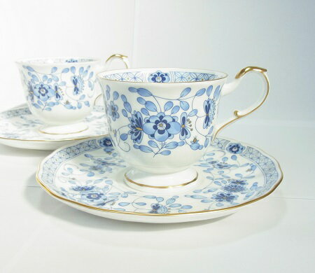 カップ&ソーサー　2客セット　鳴海製陶　ペア　カップ&ソーサーペア　ミラノ　ブルーフラワー　ナルミ　日本製