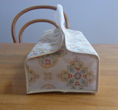 tente  テンテ 薄型 ティッシュカバー 限定生産柄 クニカクッキー クリーム 布  裏ミネート加工 日本製 【メール便利用商品です】 [2]