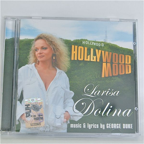 ラリーサ・ドーリナ「ハリウッド・ムード」歌唱英語 ロシアポップス　ミュージック