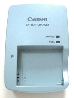 【中古】キャノン 純正品　バッテリーチャージャー CB-2LY /Canon NB-6LH 充電器