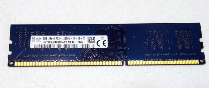 SK hynix DDR3 2GB fXNgbv[ HMT425U6AFR6C-PB PC3-12800U@yÁz