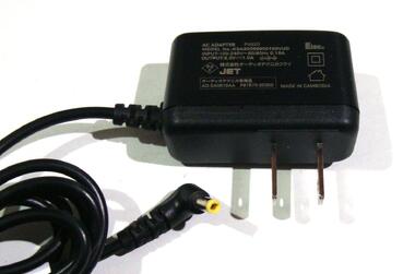 Rakuten - 【中古】オーディオテクニカ 純正 AD-SA0610AA KSAS0050600100VUD　ACアダプター P4920 　センタープラス 6V 6.0V 1A 1.0A　　audio-technica