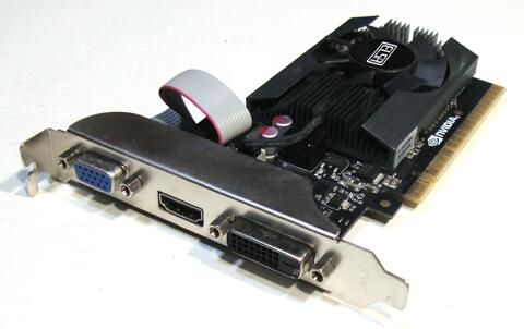 即日-2営業日以内に発送させていただきます。 VGA,DVI,HDMIともに出力動作確認済の中古品でございますがファンががらがら音がしますのでご了承の上お願いいたします。