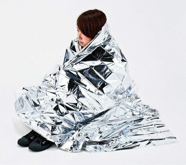 【リバーシブルアルミブランケット(金・銀レスキューシート)】(サバイバルブランケット・防寒)非常用ブランケット　エマージェンシーブランケット　金銀レスキューシート　サバイバルシート 防災グッズ02P03Dec16