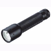 【在庫あり】 サンジェルマン GENTOS LED LENSER フォーカス19 LEDライト OPT-7847NB