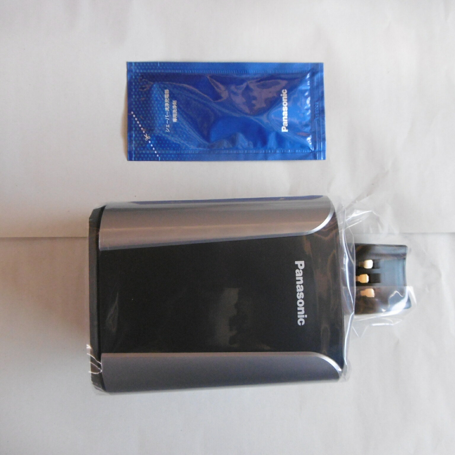 【在庫あり】 パナソニック ESLV9ZK4217 (RC9-20) メンズシェーバー ラムダッシュ用洗浄器本体