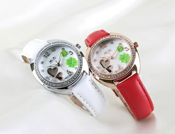 腕時計 レディース(中学生) MINI デコウオッチ　クローバー　かわいい　3D　メルヘン　レディース　腕時計