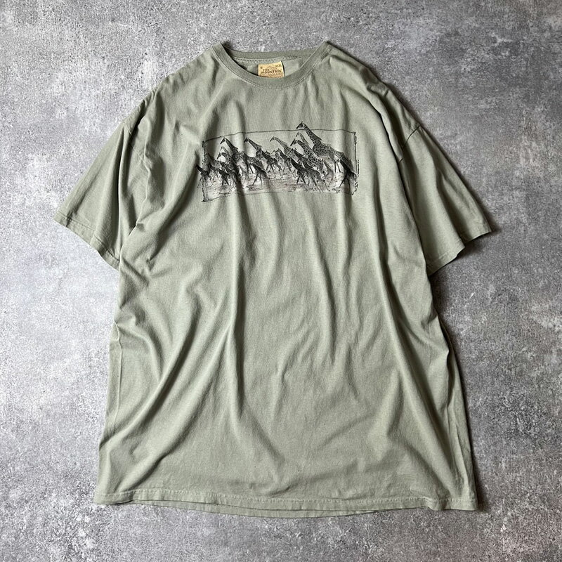 Rakuten - 90s 00s USA製 THE MOUNTAIN アニマル プリント 半袖 Tシャツ XXL / 90年代 00年代 オールド キリン 【中古】 古着 アメリカ古着 USED ユーズド 中古 VINTAGE US古着 アメカジ