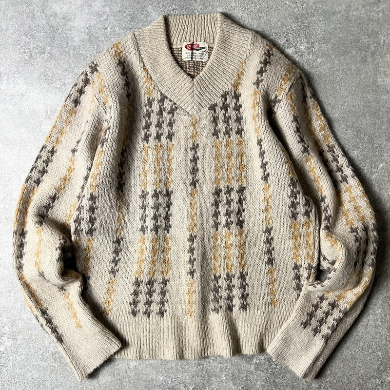 60s RUGBY SPORTSWEAR ストライプ 総柄 Vネック 25% モヘア ラムウール ニット セーター / 60年代 ビンテージ ベージュ 【中古】 古着 アメリカ古着 USED ユーズド 中古 VINTAGE US古着 アメカジ