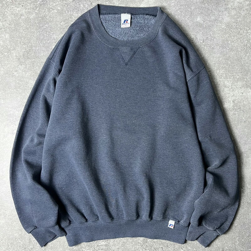 Rakuten - 00s RUSSELL 無地 前V スウェット トレーナー L / 00年代 オールド ラッセル 裏起毛 ネイビー 紺 スエット 【中古】 古着 アメリカ古着 USED ユーズド 中古 VINTAGE US古着 アメカジ