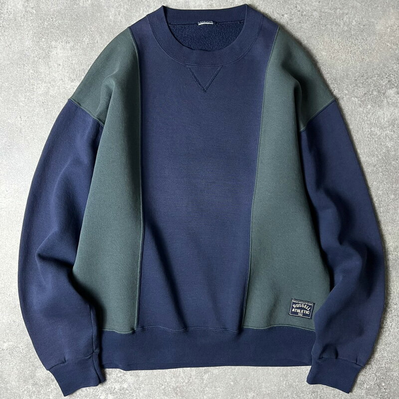 Rakuten - 90s RUSSELL 2トーン 切替 前V スウェット トレーナー / 90年代 オールド ラッセル 裏起毛 ネイビー グリーン 【中古】 古着 アメリカ古着 USED ユーズド 中古 VINTAGE US古着 アメカジ