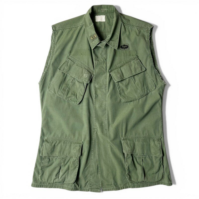 Rakuten - 60s 70s US ARMY 米軍実物 4th ジャングルファティーグ カットオフ ベスト M-R / 60年代 ビンテージ ミリタリー リップストップ DPSC ジャケット 【中古】 古着 アメリカ古着 USED ユーズド 中古 VINTAGE US古着 アメカジ