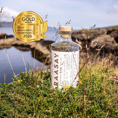 ラム専門店 RUM-BARの【全品P3倍 8/20限定】 アイル オブ ラッセイジン 700ml 46度 Isle of Raasay Gin スコットランド ラッセイ島 長S｜アングル2