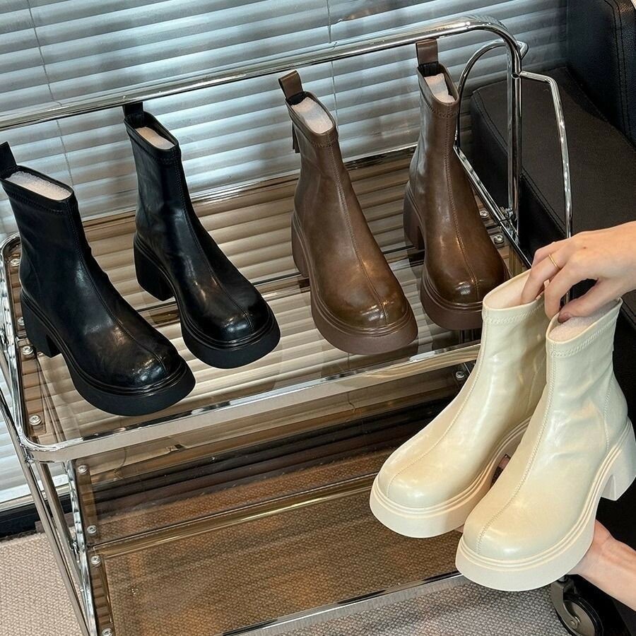 Rakuten - 厚底 アンクルブーツ レディース 秋冬 美脚 厚底 裏起毛 スクエアトゥ 柔らかい 疲れない 歩きやすい 痛くない