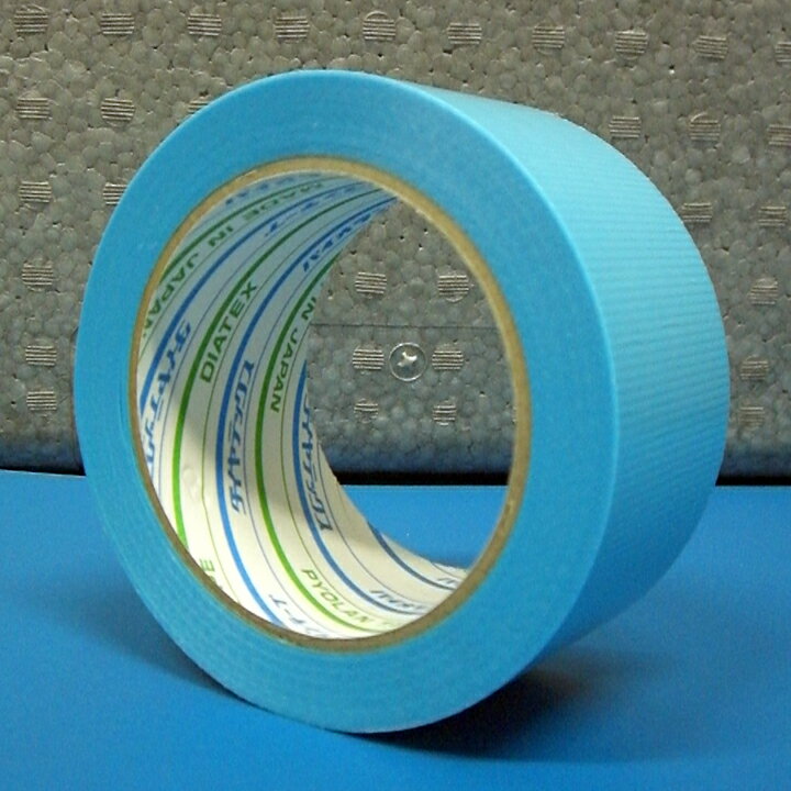 粘着力と再剥離性のバランスが取れた養生テープです。 エレベーター内装や建築資材の養生に。 引越しの際の養生や軽梱包テープとして使用できます。 材質：ポリエチレンクロス