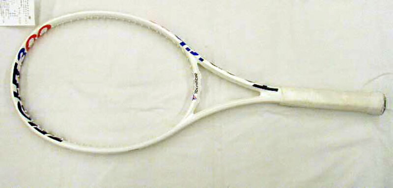 �ڳ�ŷ�紶�պס�����2500��OFF�����ݥ�ۡ���ť饱�åȡۥƥ��˥ե����С� T−FIGHT300isoflex(2022)