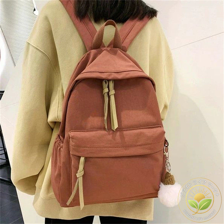 身軽なバッグ 通気性抜群 超軽量 登校用 通学リュック 小学生/中学生 バックパック...