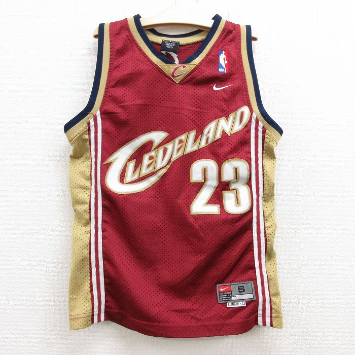 【中古】古着 ナイキ NIKE ビンテージ ヴィンテージ タンクトップ キッズ ボーイズ 子供服 00年代 00s NBA クリーブランドキャバリアーズ レブロンジェームズ 23 メッシュ地 Vネック エンジ バスケットボール ユニフォーム ゲームシャツ | 春夏 春物 春服 秋冬 秋物 秋